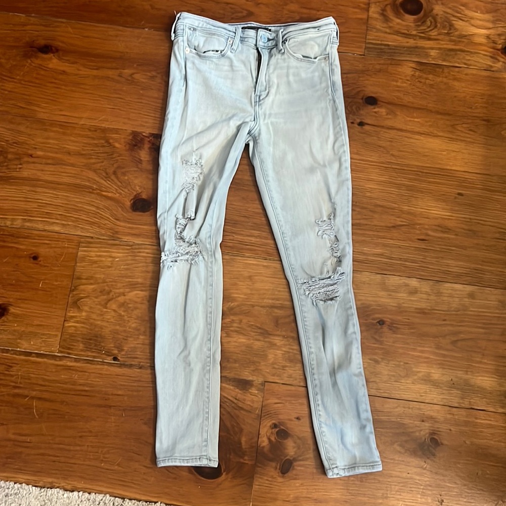 Abercrombie & Fitch High Rise Skinny Jeans